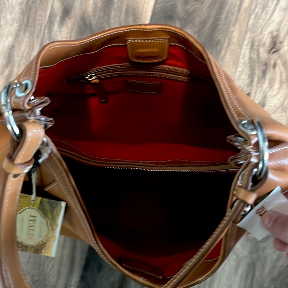 VIRAL Cavalcanti Tan Burnished Soft Leather Hobo with gorgeous red interior. - Picture 8 of 8